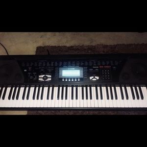 CASIO WK-1350 Keyboard (portable)